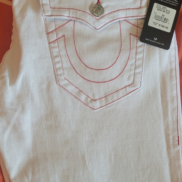 Jeans - Picture 3 of 4